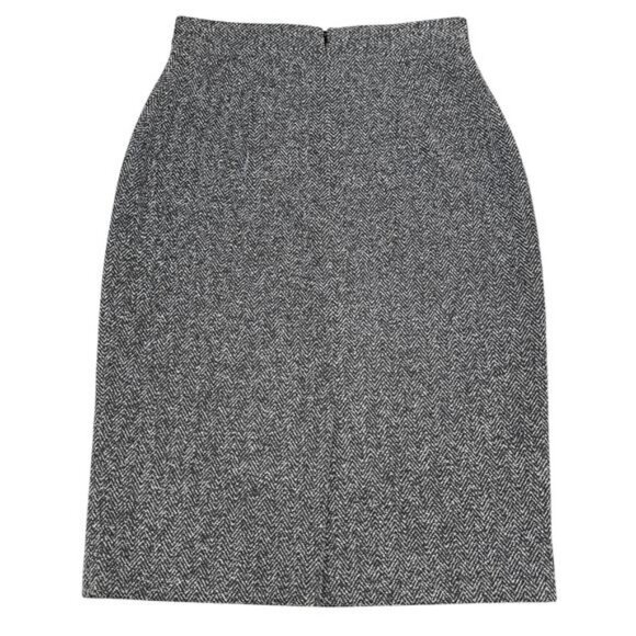 Banana Republic Herringbone High Waisted Pencil Skirt In Cocoon Gray / Black 4 - Picture 6 of 6